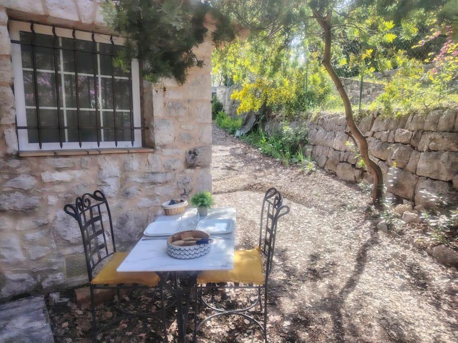 Domaine Des Petites Soeurs A 800m Du Centre Historique Avec 5200m2 De Parc Arbore Apartamento *