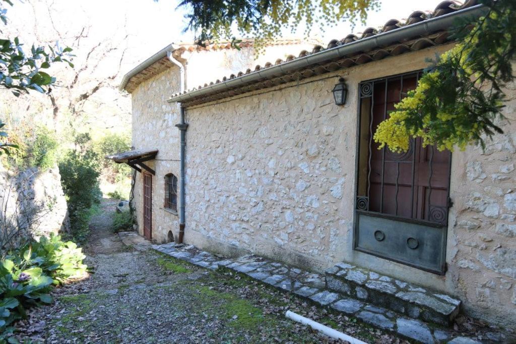 Domaine Des Petites Soeurs A 800m Du Centre Historique Avec 5200m2 De Parc Arbore