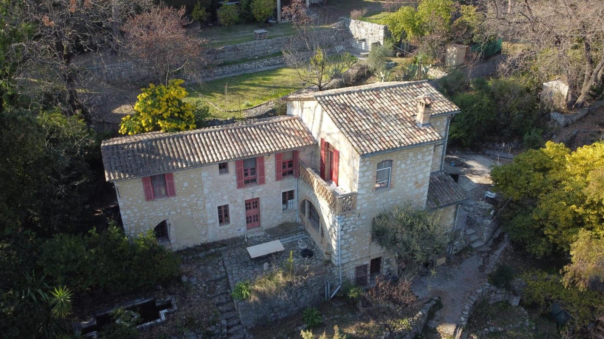 Domaine Des Petites Soeurs A 800m Du Centre Historique Avec 5200m2 De Parc Arbore Vence